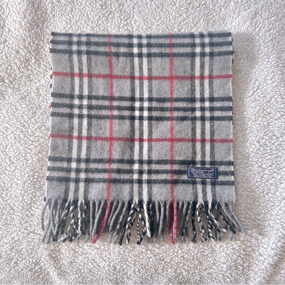Burberrys Vintage Cashmere Scarf